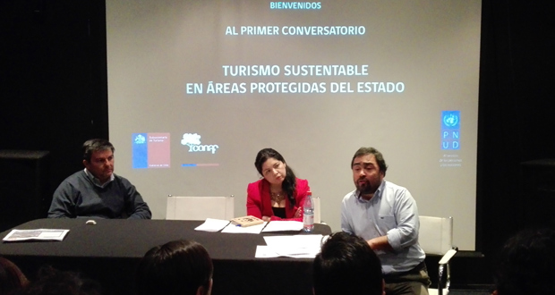 Primer conversatorio de Áreas Silvestres Protegidas del Estado se realizó en el Centro Cultural de La Moneda.