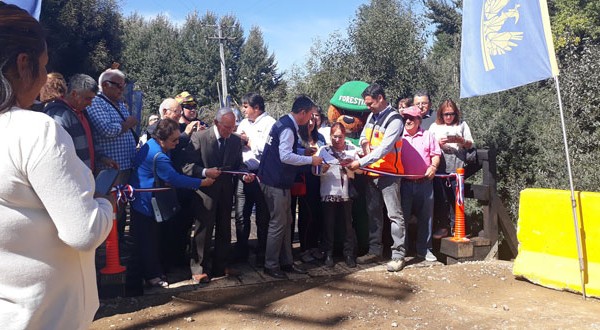 Ceremonia de apertura de los puentes Seguel y Gallegos.